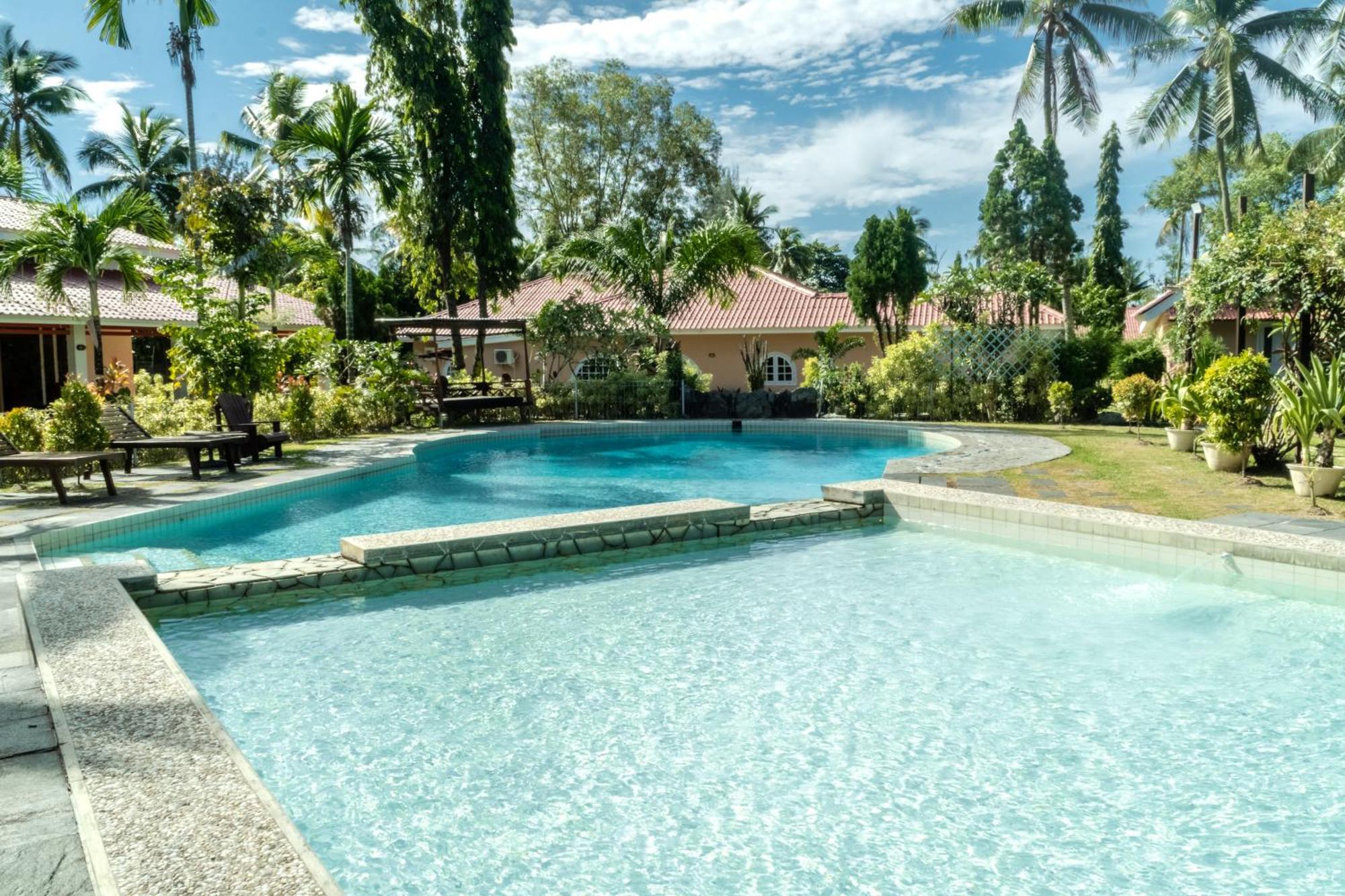 La Casa Borneo Villa Balikpapan  Exterior photo